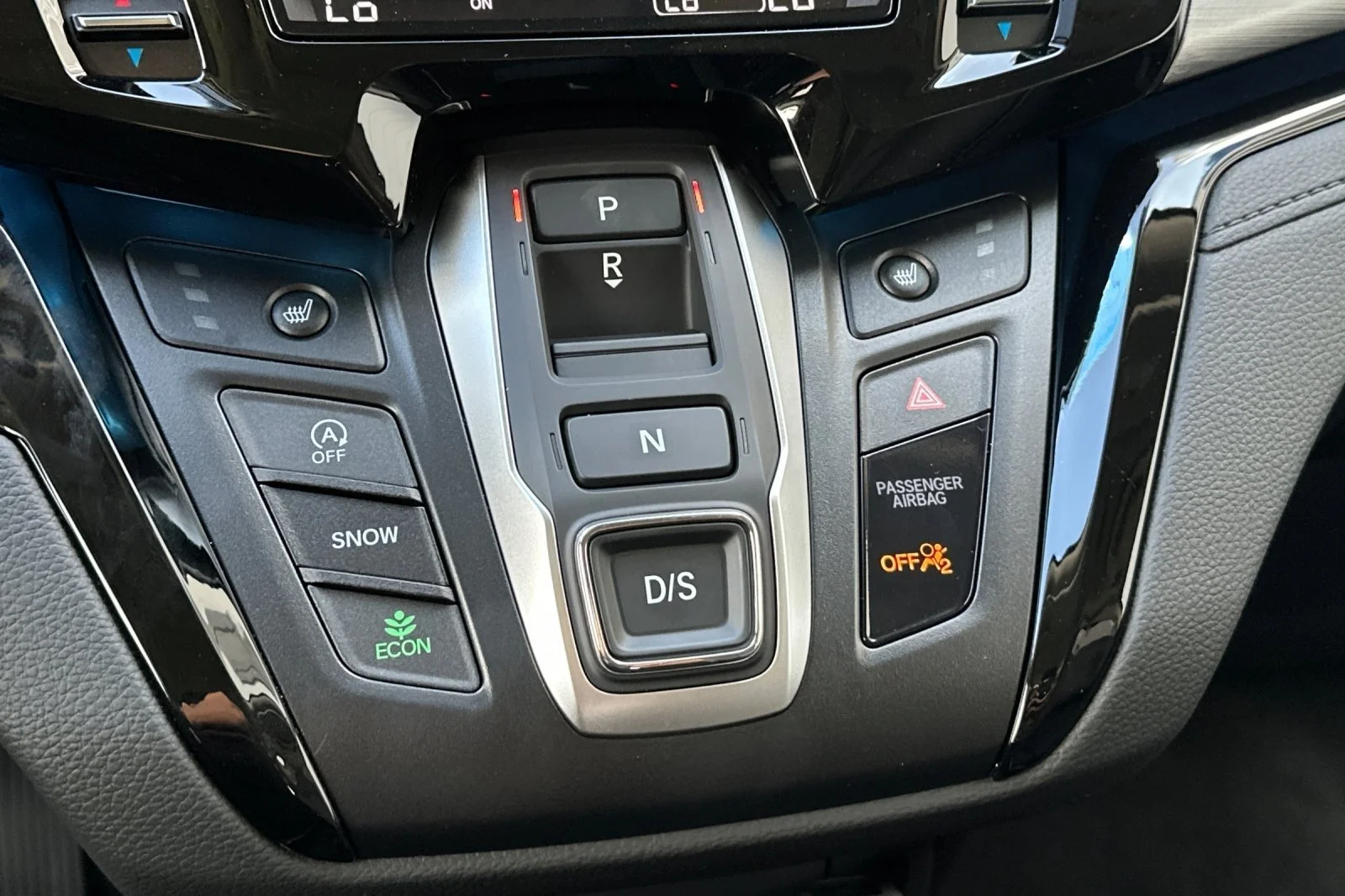 New 2026 Sonic Gray Pearl Honda Touring image 23