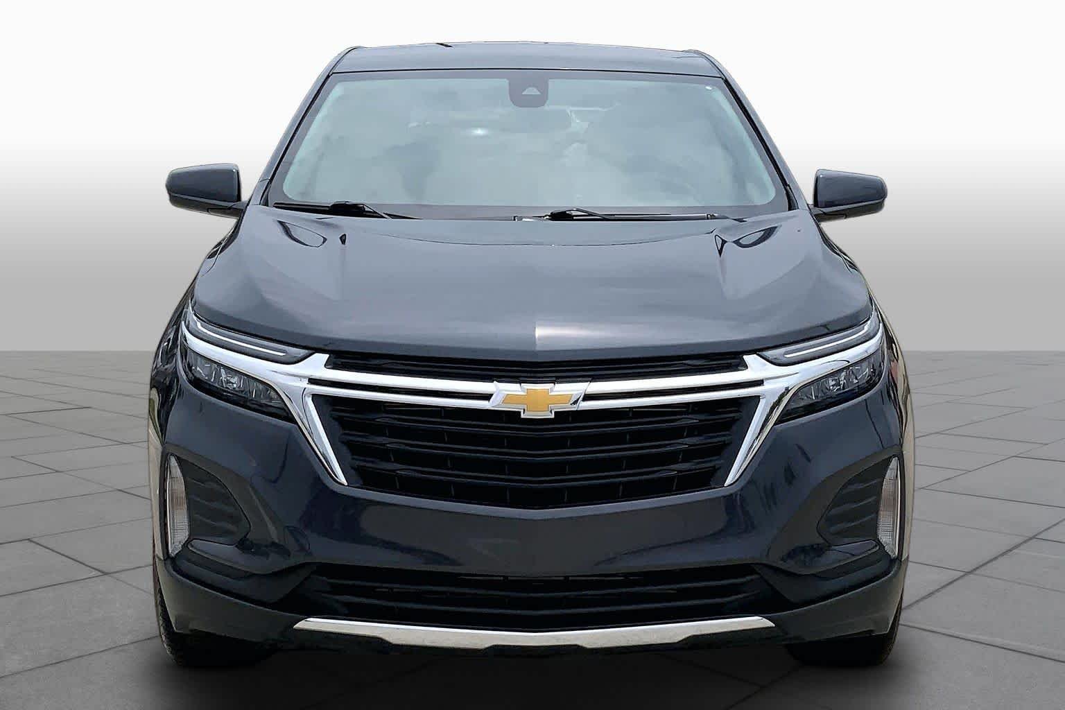 Used 2023 Iron Gray Metallic Chevrolet LT image 4