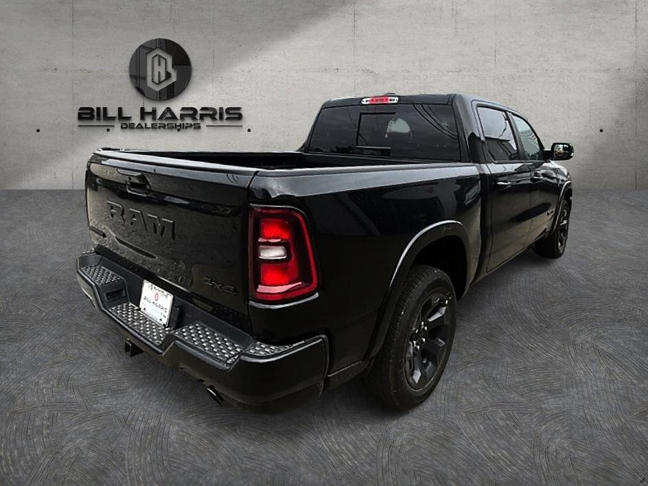 New 2027 Diamond Black Crystal Pearl-Coat Exterior Paint RAM Big Horn/Lone Star image 5