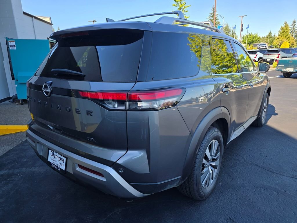 Used 2023 Gun Metallic Nissan SL image 4