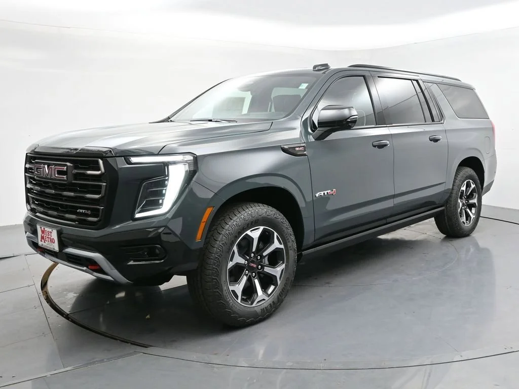 2026 GMC Yukon 4WD AT4 Ultimate AWD's photo