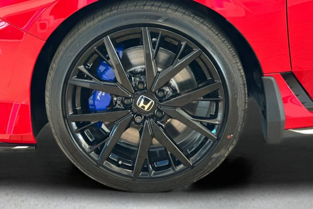 New 2026 Rallye Red Honda  image 31