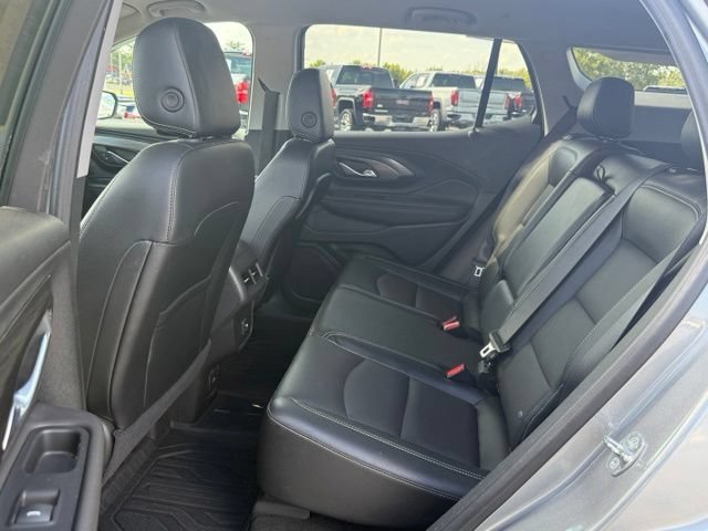 2023 GMC Terrain SLT - Photo 24