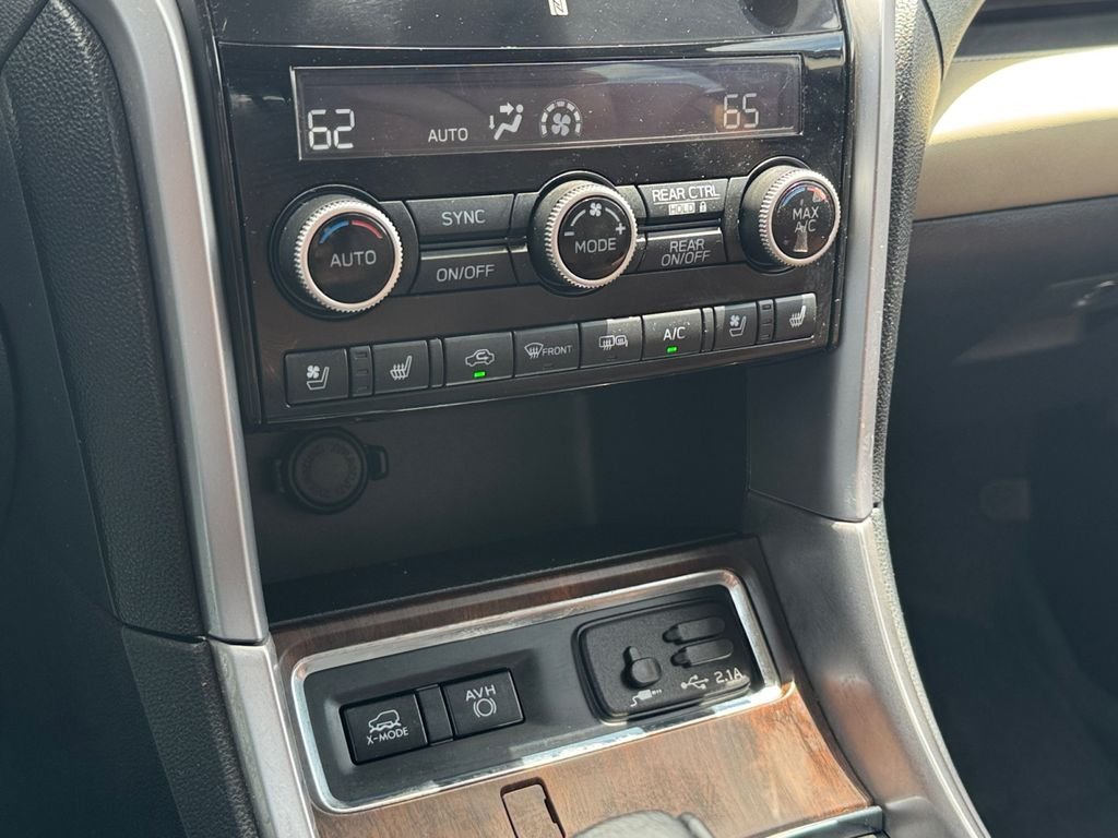 Used 2020 Crystal White Pearl Subaru Touring image 16
