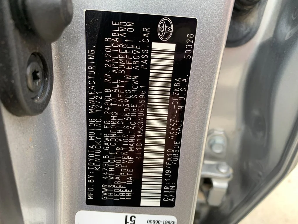 Used 2022 Silver Toyota LE image 33
