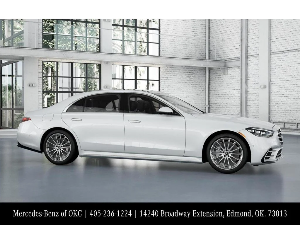 New 2026 White Mercedes-Benz S 580 image 14