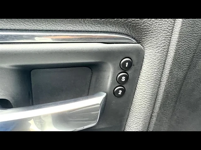 New 2026 Bright White Clear-Coat Exterior Paint RAM Laramie image 19