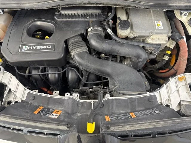 Used 2015 Silver Ford SE image 19