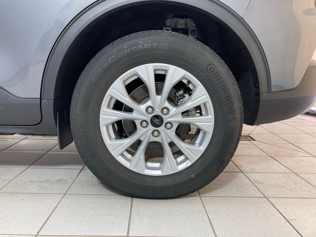 Used 2025 Gray Ford Active image 25