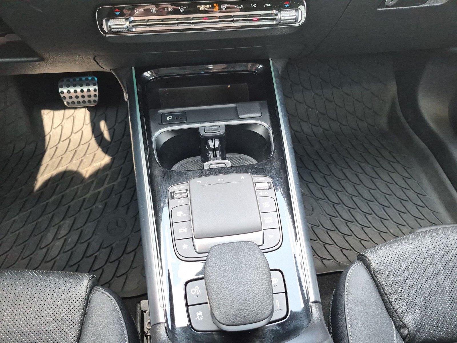 Used 2022 Night Black Mercedes-Benz AMG® GLA 45 image 27