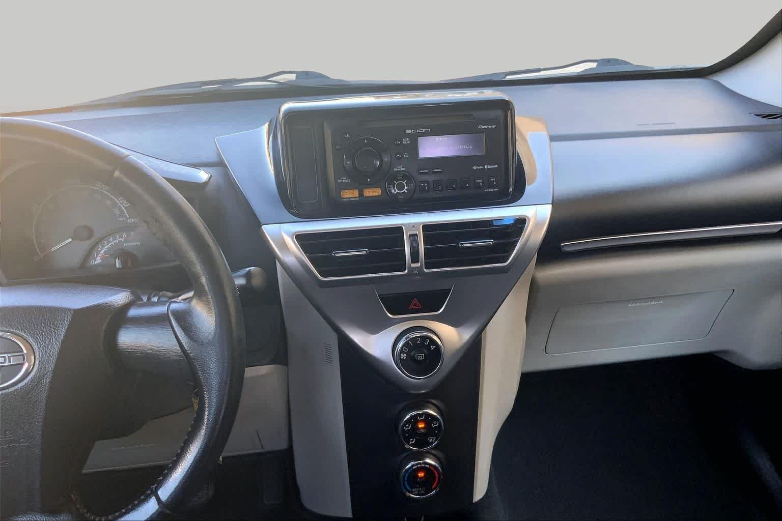 Used 2012 Blizzard Pearl Scion  image 6