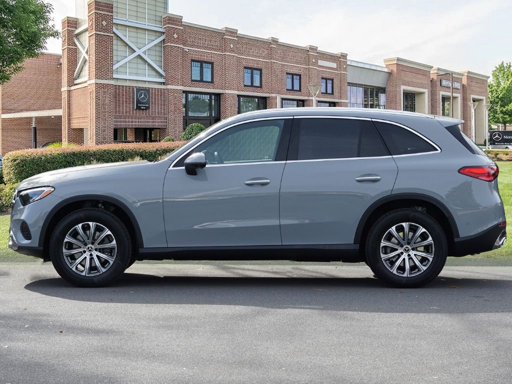 Used 2026 MANUFAKTUR Alpine Grey Mercedes-Benz GLC 300 image 8