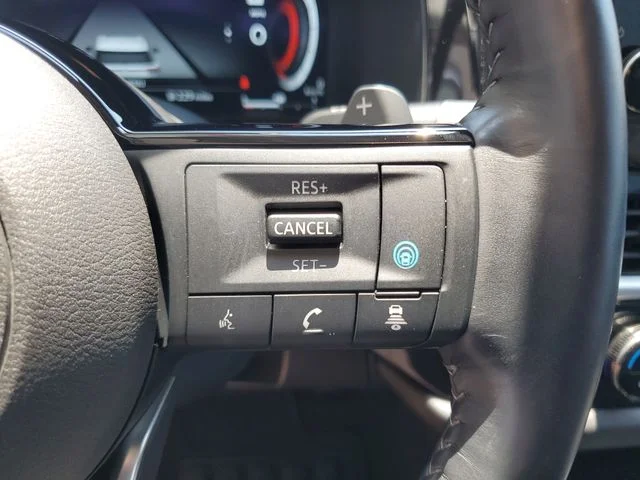 Certified Used 2024 White Nissan Platinum image 22