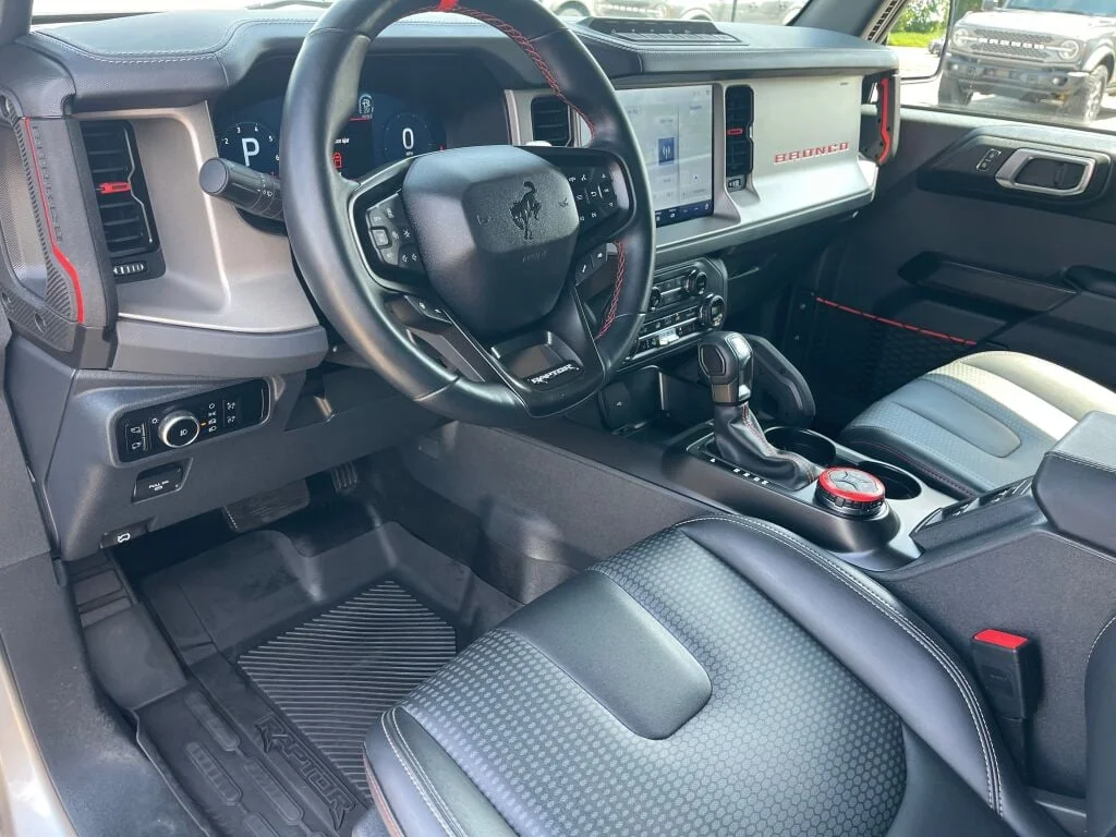 Used 2023 Iconic Silver Ford Raptor image 5