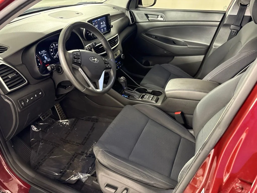 Used 2019 Red Hyundai Night image 27