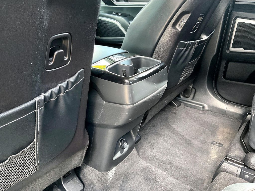 Used 2025 Black Kia S image 24