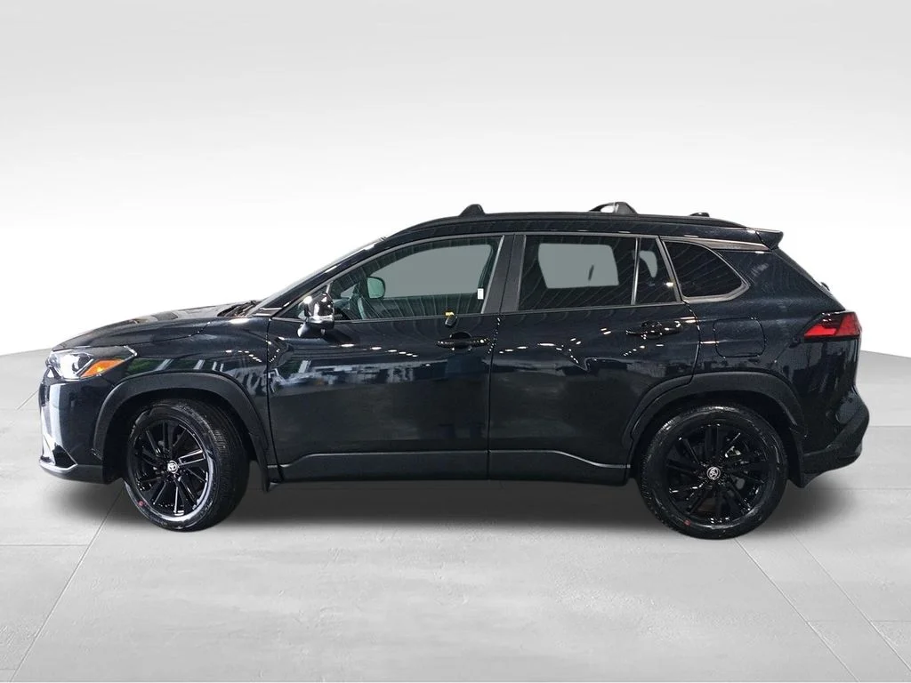 Used 2025 Black Toyota Hybrid Nightshade image 6