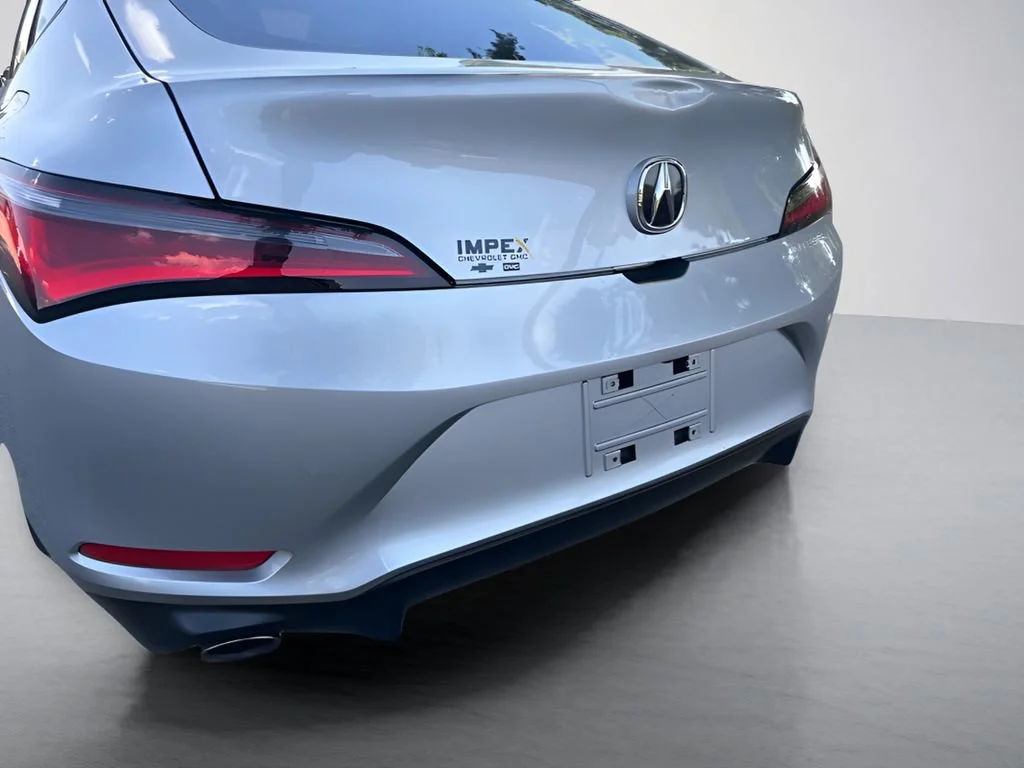Used 2023 Silver Acura  image 5