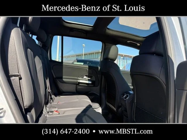 New 2026 Cirrus Silver Metallic Mercedes-Benz GLB 250 image 7