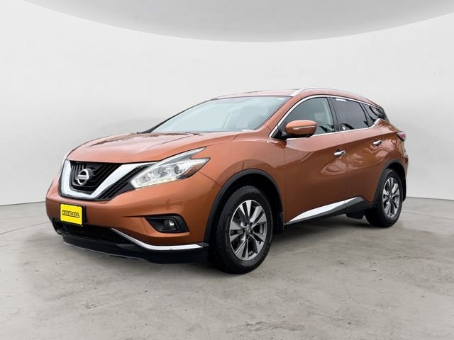 Used 2015 Orange Nissan SL image 1