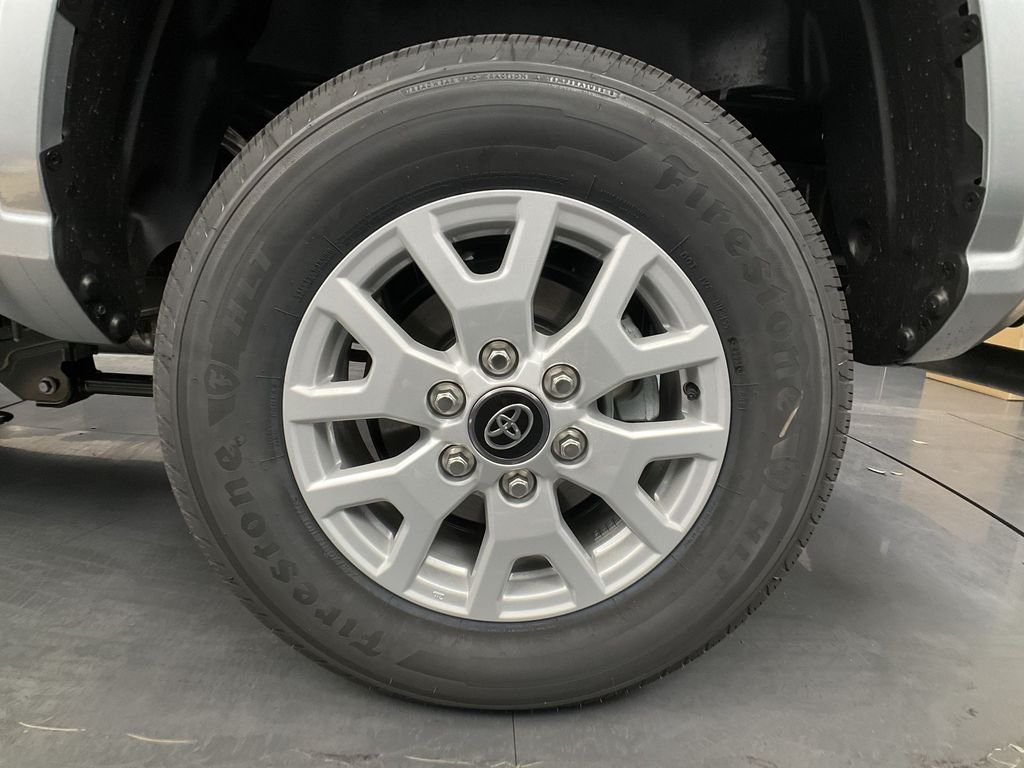 2026 Toyota Tacoma SR5 - Photo 25