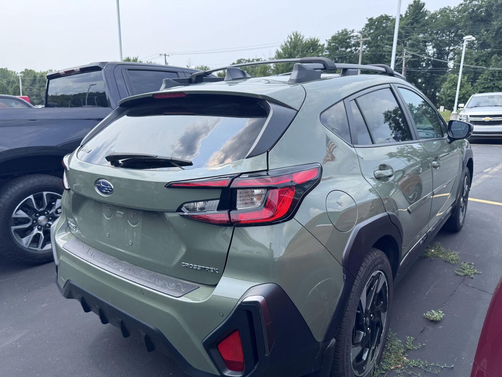 Used 2024 Alpine Green Subaru Limited image 4