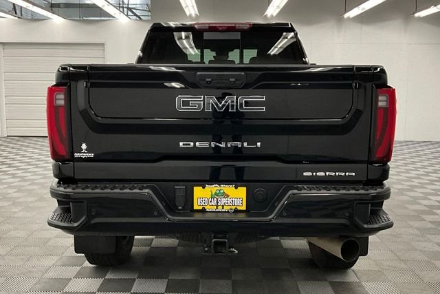 Used 2024 Onyx Black GMC Denali Ultimate image 5