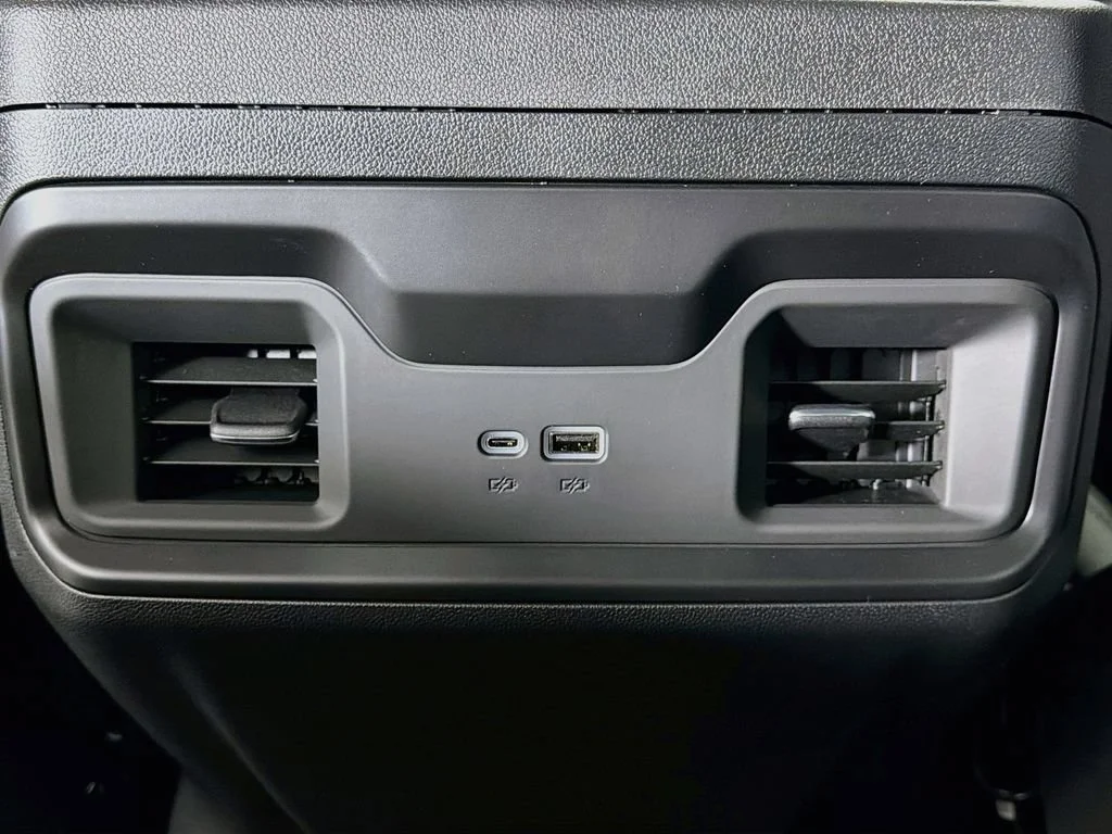 2026 Chevrolet Silverado 3500HD LT - Photo 20