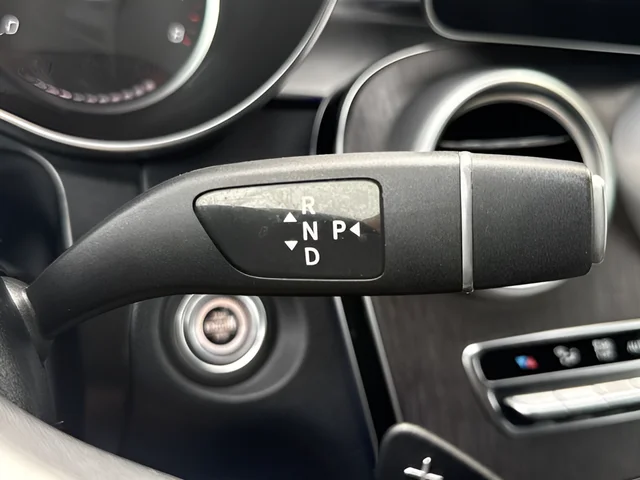 Used 2022 Gray Mercedes-Benz GLC 300 image 12