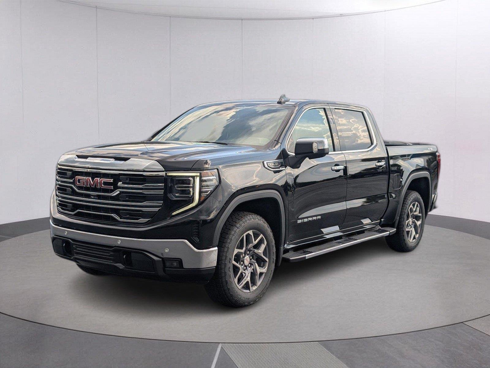 New 2026 Onyx Black GMC SLT image 1