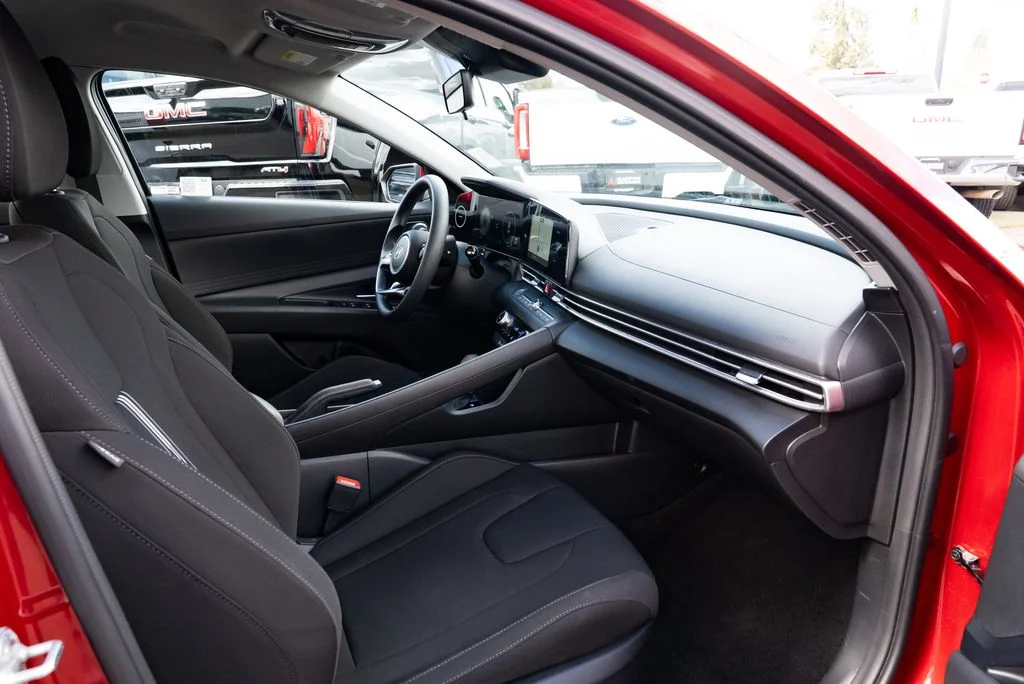 Used 2024 Red Hyundai SEL image 25