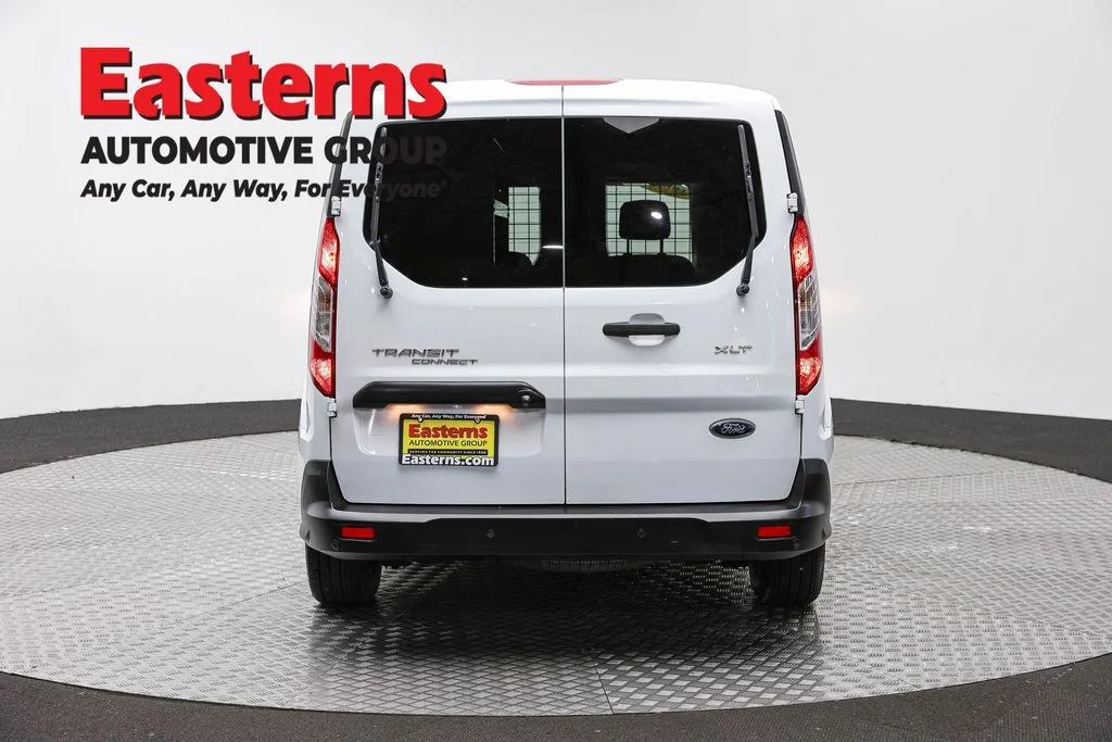 Used 2020 White Ford XLT image 6