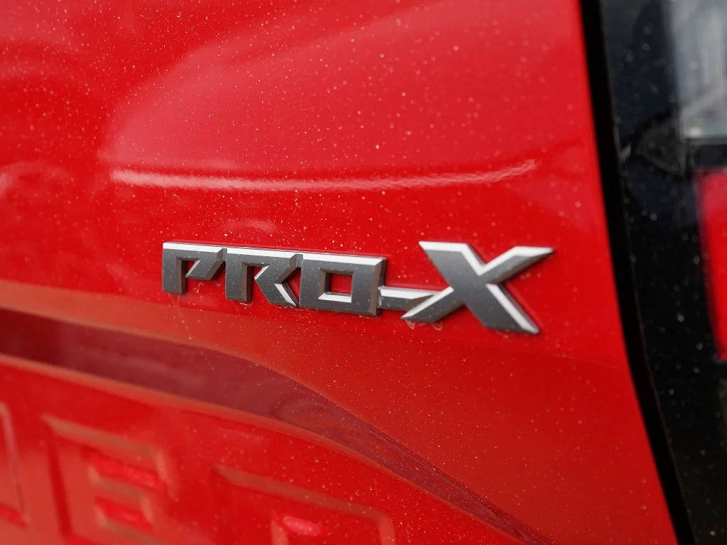 Used 2022 Red Alert Nissan PRO-X image 7