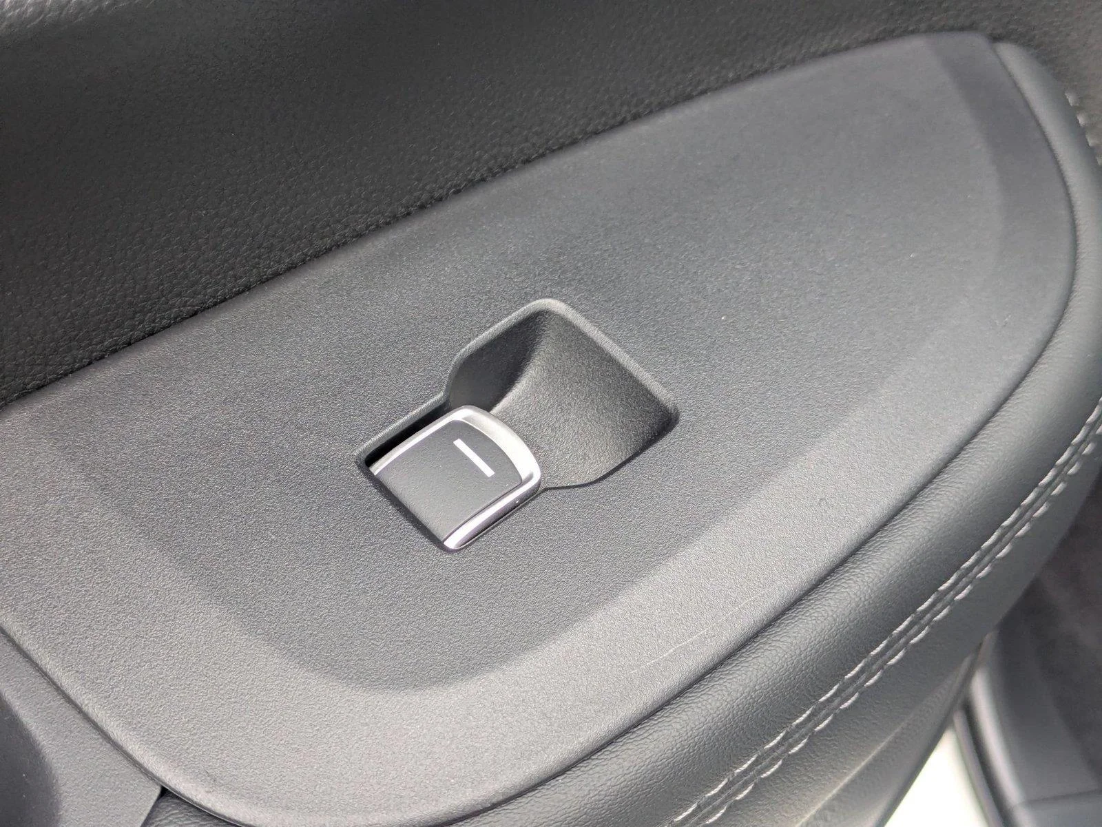 Used 2026 Platinum White Pearl Honda EX-L image 25
