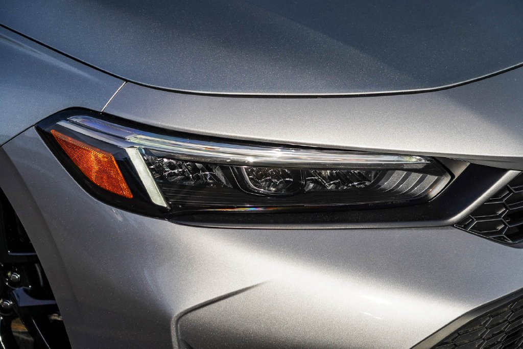 New 2026 Solar Silver Metallic Honda Sport image 2