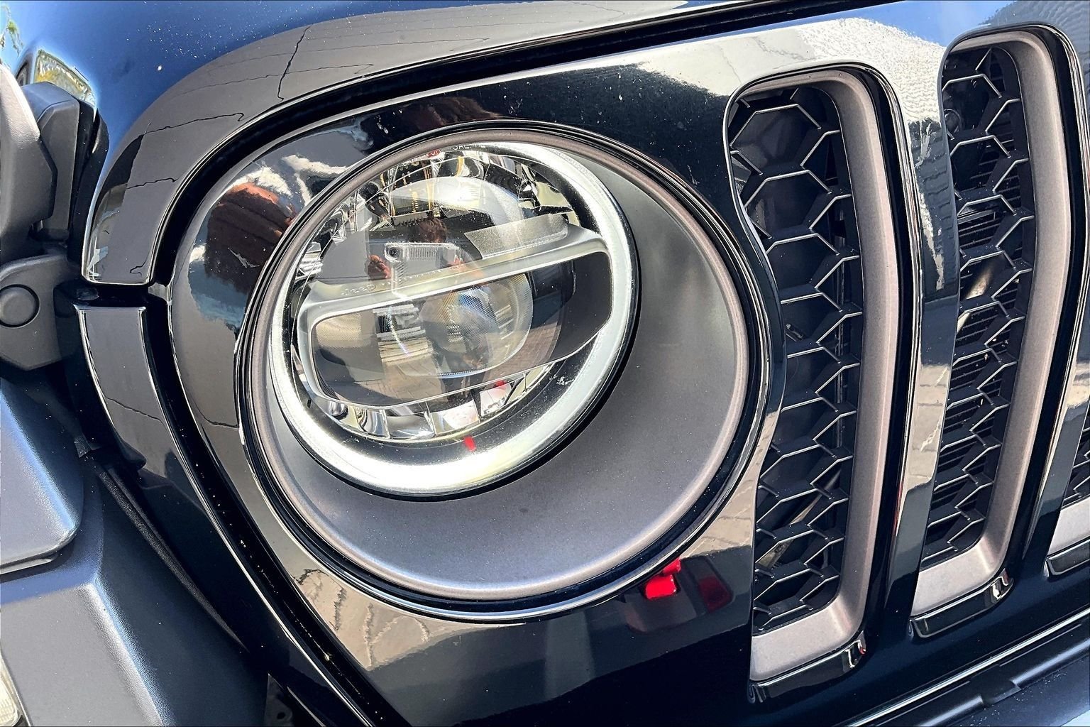 Used 2022 Black Jeep Rubicon image 28