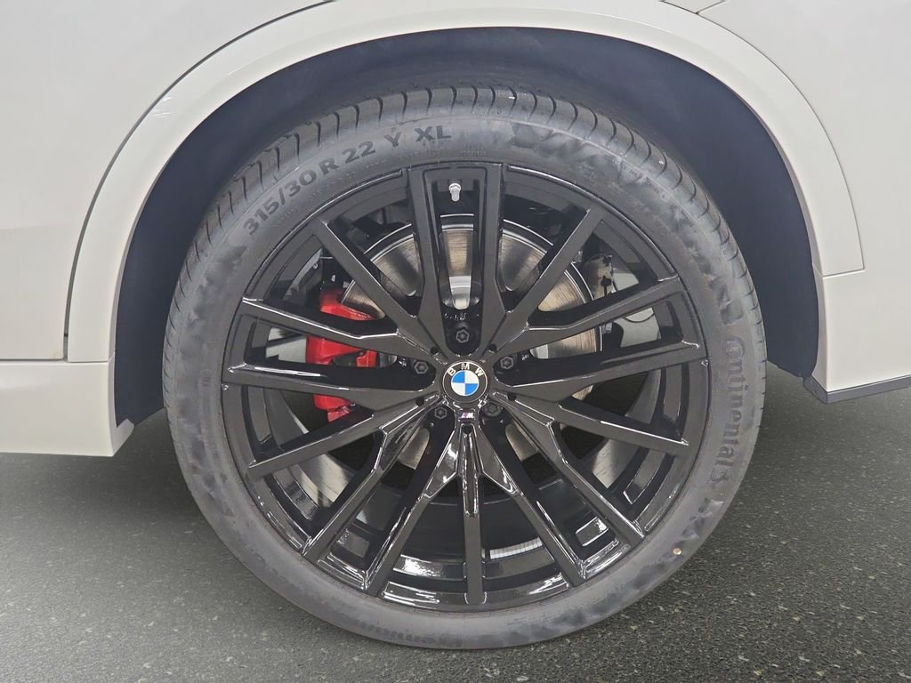 Used 2026 Mineral White Metallic BMW sDrive40i image 20