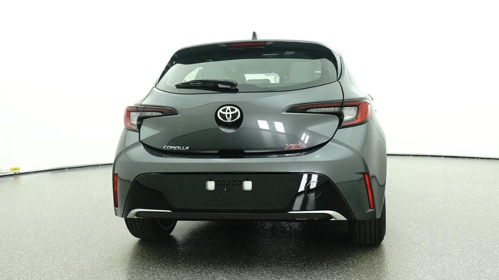 New 2026 Magnetic Gray Meta Toyota XSE image 25