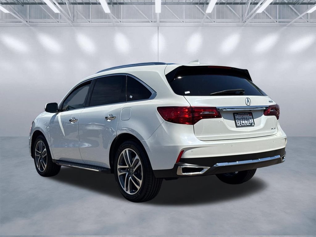 Used 2018 White Diamond Pearl Acura 3.5L image 4