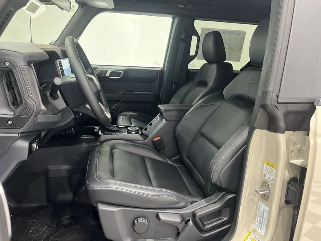 2025 Ford Bronco 4-Door Badlands - Photo 17