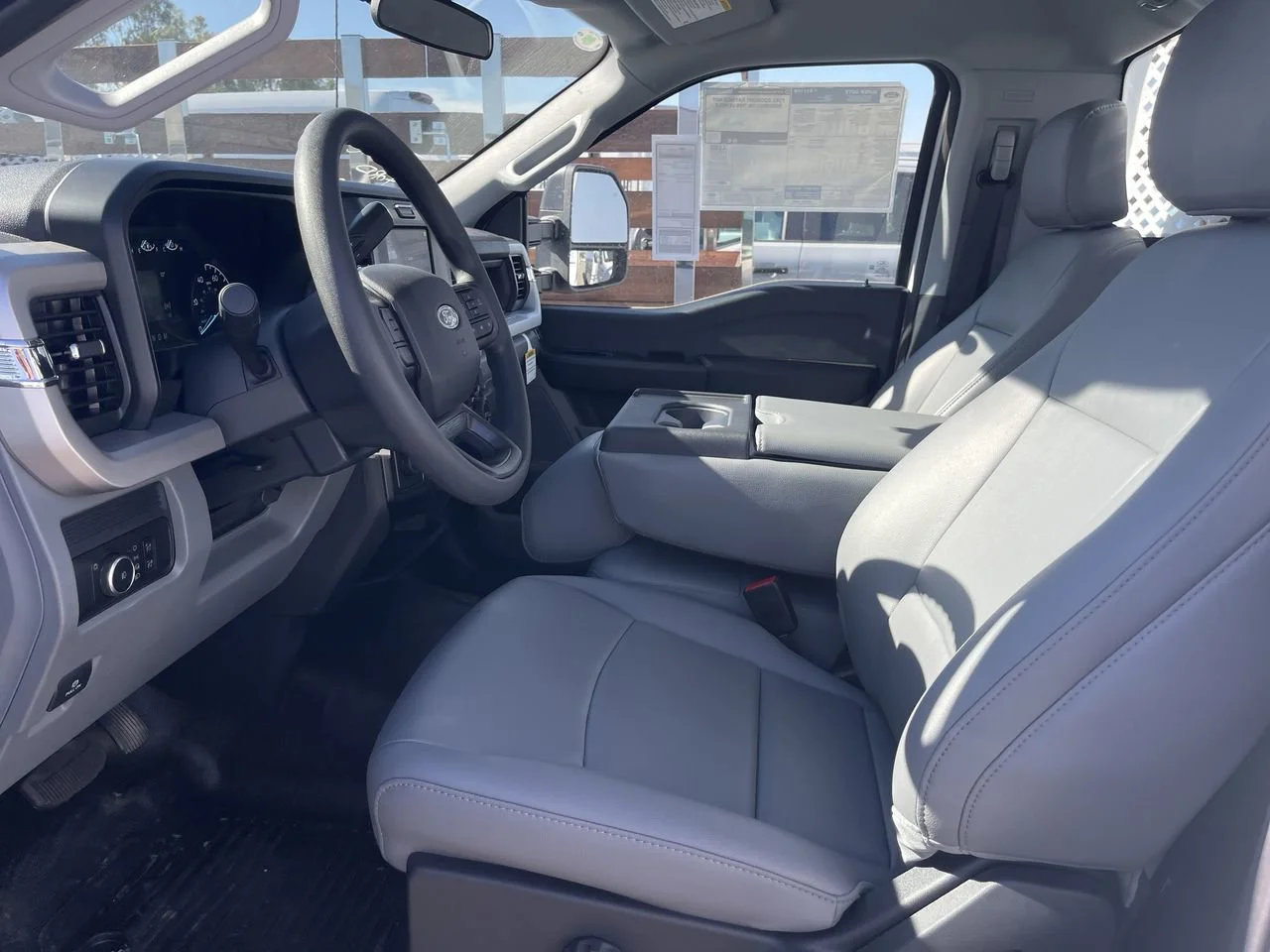 New 2026 Oxford White Ford XL image 17