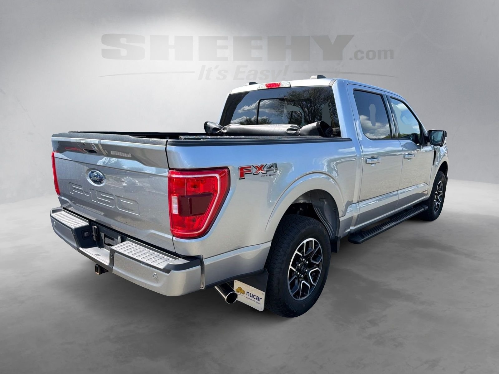 Used 2023 Silver Ford XLT image 12