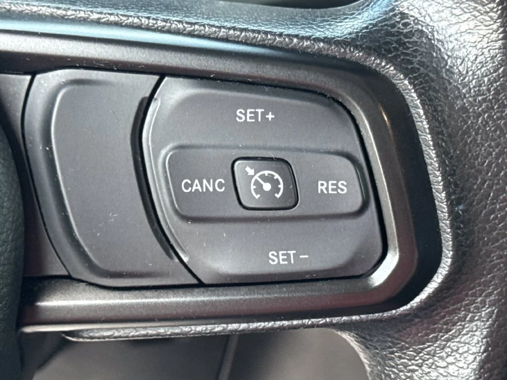 Used 2023 White Jeep Sport image 31