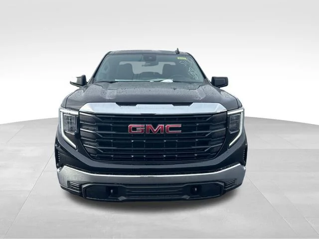 New 2026 Onyx Black GMC Pro image 8