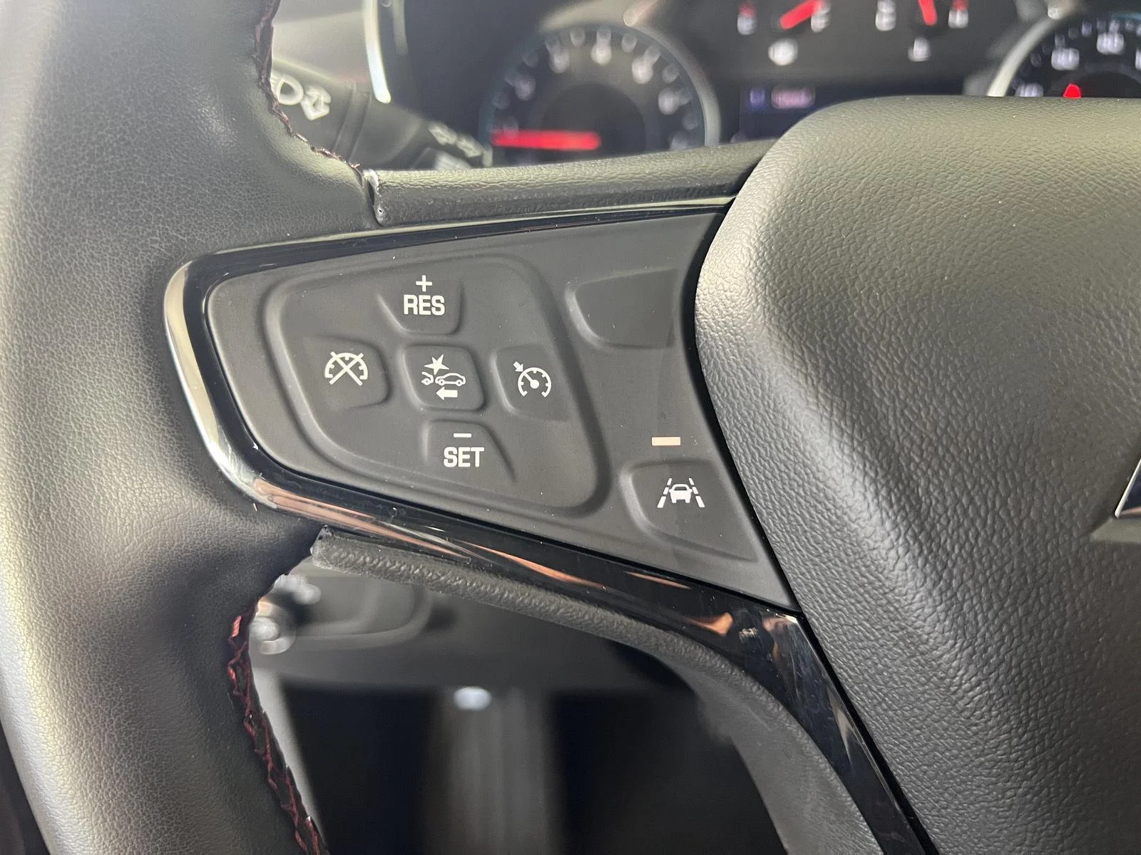 Used 2024 Mosaic Black Metallic Chevrolet RS image 8