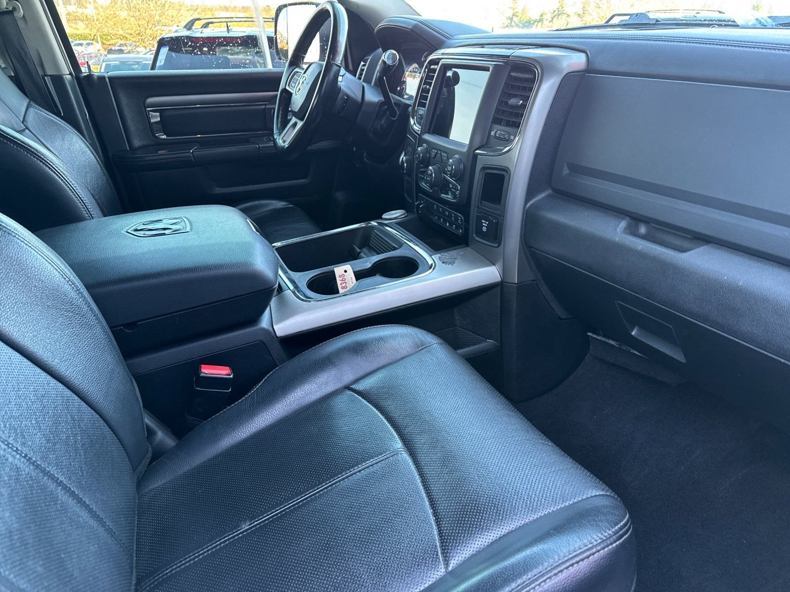 Used 2018 Bright Silver Clearcoat Metallic Ram Laramie image 14
