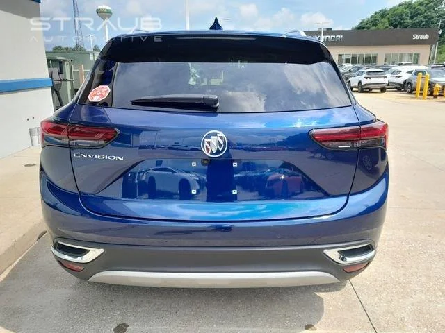 Used 2022 Sapphire Metallic Buick Preferred image 6