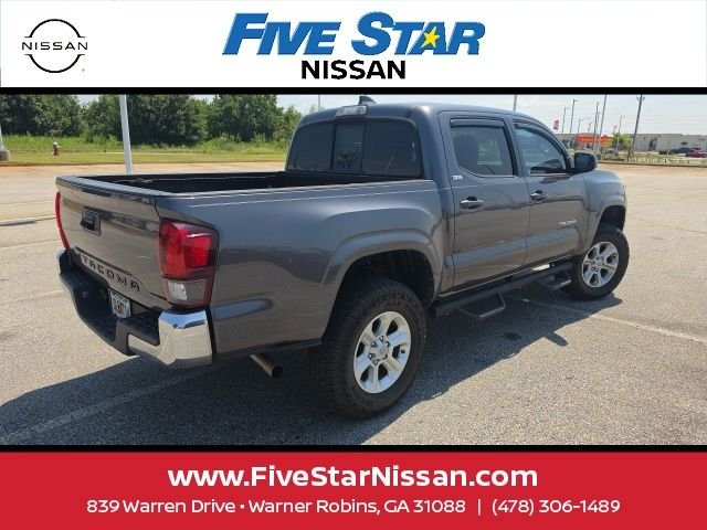 Used 2020 Gray Toyota SR5 image 4