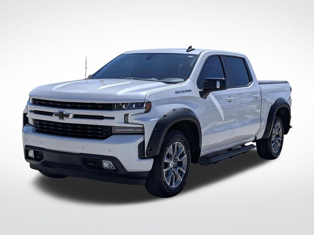 Used 2021 Beige Chevrolet RST image 3