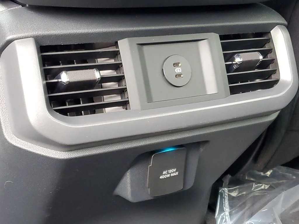 New 2026 Iconic Silver Metallic Ford XLT image 26